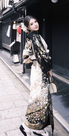 Japanese Attire, Comic Dress, Japanese Outfits, Kimono Dress, Traditional Dress