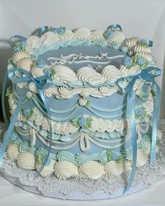 Birthday Cake Coquette, Cake Inspo Birthday, Lana Del Rey Cake, Cake Boxes Diy, Coquette Cake, Blue Coquette, Blue Birthday Cakes