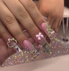 Quinceañera Nails, Elmo Wallpaper, Tech Quotes, Quinceanera Nails, Coquette Nails, Pink Chrome, Anime Nails, Diy Acrylic Nails, Heart Nail