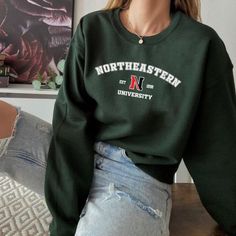 Experience Cozy Comfort And Fashionable Style With Our Heavy Blend Crewneck Sweatshirts. Size Range: S, M, L, Xl, 2xl, 3xl - Ensuring A Great Fit For Everyone! Ideal For Gifting: These Stylish Sweatshirts Make Wonderful Gifts For Any Occasion, Including Mother’s Day, Father’s Day, Anniversaries, Weddings, Thanksgiving, Christmas, New Year’s, Valentine’s Day, Birthdays, Or Just To Treat Yourself Or A Friend! Here For You: If You Have Questions About The Product, Feel Free To Ask. I’m Here To Prov Retro Campus Tops With Letter Print, Retro Letter Print Tops For Campus, Retro Crew Neck Tops For Campus, Trendy Winter Campus Tops, Trendy Winter Tops For Campus, Vintage Long Sleeve Tops For Campus, Green Crew Neck Top For Campus, Retro Winter Tops For Campus, University Sweater