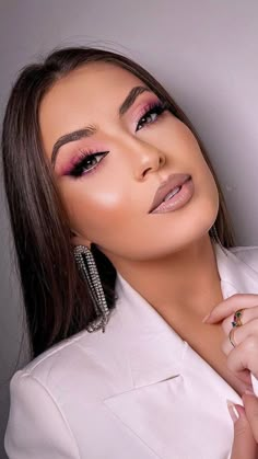 Glam Wedding Makeup, Makeup Wallpapers, Makeup Nails Designs, Pink Eye Makeup, Full Makeup, Makeup Salon, Makeup Tattoos