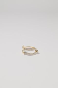 14k solid gold Pretty At Sam 한국 금 반지 엘에이 ring Bold Rings, 14k Gold Ring, Stone Design, Innovative Design, Innovation Design, Timeless Elegance, Solid Gold, Unique Design, Gold Rings