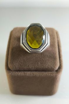 925 Sterling Silver Men's Ring,Men's Silver Ring With Yellow Oval Zircon Stone,Handmade Men's Ring, Personalized Silver Ring,Gift For Lover - Material: 925 Sterling Silver -Weight:12.60 Grams (May vary depending on ring size.) - AsuLion Design Men's Ring -Size: US 6-16 TRANSPORT * Preparation Time: 1-2 Business Days  *Delivery Time: 3-6 Business Days This modern men's silver ring combines elegance with a strong statement. It is minimalist in design and going, thus adding a stylized touch. Specia Oval Crystal Anniversary Ring, Silver Faceted Oval Rings, Mens Ring Sizes, Sterling Silver Mens Rings, Mens Silver Rings, Sterling Silver Mens, Men's Ring, Silver Man, Modern Man