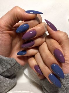 Pretty Dark Purple Nails, Fall Nails Dark Purple, Fall Nails 2024 Purple, Winter Nail 2023, Indigo Purple Nails, Aubergine Nails Deep Purple, Winter Nail Trends, Skittle Mani, Blue Nail Art Designs