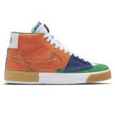 Nike Sb Zoom Blazer Mid, Nike Sb Zoom Blazer, Women Carhartt, Nike Sb Zoom, Adidas Skateboarding, Hockey Girls, Birkenstock Women, Adidas Spezial, Lucky Green