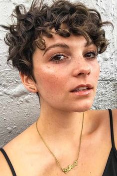 Old Hollywood Pixie Hair, Wavy Undercut Pixie, Soft Short Haircuts, Asymmetrical Curly Haircut, Short Pixie Cut Curly Hair, Pixie Haircut For Curly Hair Natural, Very Short Curly Hair Pixie, Models With Short Hair, Mum Haircut