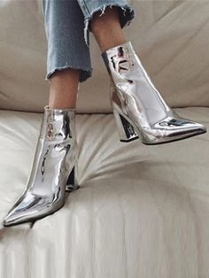 Pointed-Toe Shiny Split-Joint Boots Pumps SILVER-36 Pointed Ankle Boots, Dr Shoes, Zipper Heels, Street Style Trends, Zipper Boots, Winter Trends, Martin Boots, Boot Pumps, Thick Heels