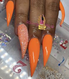 Nails Art Ideas, Acrylic Nail Shapes, Different Nail Shapes, Stiletto Nail Art, Art Design Ideas, Stiletto Nails Designs, Skin Nails, Glitter Nail Polish, Nail Swag