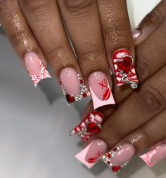 Nail Art Designs 2024 Trend, Valentines Diy Nails, Valentines Day Duck Nails, Baddie Christmas Nails Short, Duck Christmas Nails, Short Duck Nails Design Ideas, Valentine S Day Nail, Valentines Acrylic Nail Designs, Valentine’s Day Nails Ideas