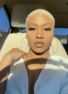 Buzzcut Women Black, Buzzed Hair Women Black, Dyed Buzzed Hair Black Women, Platinum Blonde Hair Buzzcut, Buzzcut Black Women, Black Woman Buzzcut, Blonde Buzzcut Woman, Buzzed Blonde Hair Black Women, Blonde Buzzcut Woman Black