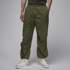 Lightweight and ready for whatever, these woven nylon pants have a water-repellent finish to help you stay dry when rain rolls in. Plus, elastic drawcords at the hem give you styling power. How will you wear 'em? Nylon Parachute Pants With Functional Drawstring For Outdoor, Outdoor Techwear Pants With Functional Drawstring, Sports Utility Parachute Pants With Drawstring, Sports Utility Parachute Pants With Functional Drawstring, Nylon Cargo Pants With Functional Drawstring For Hiking, Functional Cargo Pants With Drawstring For Outdoor, Utility Parachute Pants With Drawstring For Outdoor, Sporty Parachute Pants With Functional Drawstring For Outdoor, Nylon Parachute Pants With Drawstring For Hiking