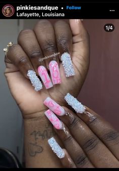 Pink Birthday Nails Medium Length, Pink Birthday Nails Acrylic Medium, Pink Bday Nails Long, Pink Birthday Nails Virgo, 16th Birthday Nails Sweet 16, Sweet 16 Nails Acrylic, 17 Birthday Nails, Sweet 16 Birthday Nails, 16th Birthday Nail Ideas