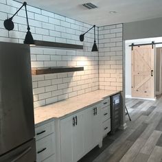 the kitchen is clean and ready to be used as a restaurant or office space for cooking