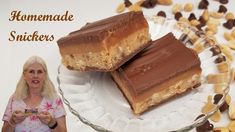 OMG!!! These are better than the original!! Each layer is easy to make. Patience is needed to wait for each layer to harden. You won't regret making these! Sept. 25, 2024 Homemade Candy Bars, Homemade Snickers, Snickers Bar, Homemade Candy, Homemade Candies, Candy Bars, Candy Bar, Candy