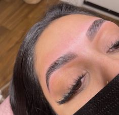 Eyebrow Glow Up, Eyebrow Tech, Wax Business, Arched Brows, Natural Fake Eyelashes