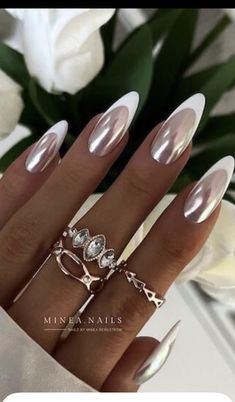 Chrome And Cat Eye Nails, White Cat Eye Nails, Unghie Sfumate, Eye Nails, French Acrylic Nails, Metallic Nails, Neutral Nails