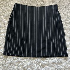 - Black And White Striped Pencil Skirt With 2 Side Slits - Super Stretchy - Brand New Never Had A Chance To Wear Elegant Black H&m Mini Skirt, Trendy Fitted H&m Skirt, H&m Black Mini Skirt For Work, Fitted Black Mini Skirt From H&m, H&m Casual Pencil Skirt, H&m Black Mini Skirt, Casual H&m Pencil Skirt, Fitted Lined Skirt By H&m, Chic Fitted Mini Skirt By H&m