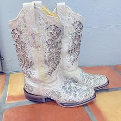 Perfect, Like New Condition Corral Women's Glitter Inlay Wedding Boots. Worn Once. Size 9w Wedding Boots, Shoes Heels Boots, White Silver, Shoes Women Heels, Heeled Boots, Shoes Heels, Like New, Glitter, Women Shoes