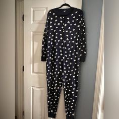 Old Navy. Nwt Size Xl. One-Piece Old Navy Pajamas. Star Pattern On Navy Background. Pattern Pajamas, Navy Pajamas, Old Navy Pajamas, Navy One Piece, Navy Background, Star Pattern, Star Patterns, Women's Intimates, Old Navy