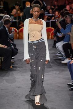 MM6 Maison Margiela Spring 2023 Ready-to-Wear Fashion Show | Vogue Maison Margiela Runway, Margiela Runway, Long Denim Skirt Outfits, Minimal Skirt, Distressed Skirt, Genderless Fashion, Fashion Things