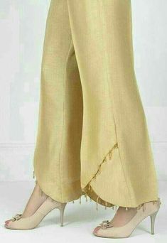 Nikkah Dress, Salwar Designs, Design Moda, Salwar Kamiz, Kurti Neck Designs