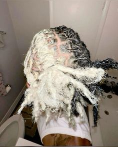 Hair Color Ideas For Locs, Diamond Part Locs, Loc Hair Color Ideas, Two Tone Locs, Dyed Locs Ideas, Loc Colors, Dyed Dreads, Colored Locs, Afro Locs