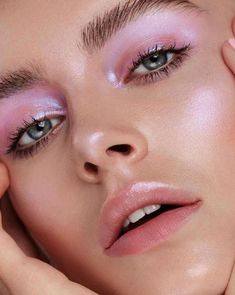 Editorial Make-up, Rosa Make-up, Pastel Makeup, Smoky Eyes, Make Up Looks, Glowy Makeup, Pink Makeup