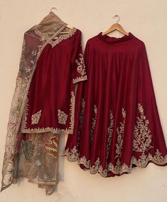 Heavy Gharara, Ramzan 2024, Simple Design Dress, Gharara Pakistani, Dress Patern, Eastern Clothes, Long Kurta Designs, Bridesmaid Poses, Wedding Snapchat