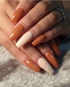 Nail Polish Colors Fall, Thanksgiving Nail Designs, August Nails, Fall Gel Nails, French Tip Nail Designs, Stiletto Nails Designs, Thanksgiving Nails, Womens Nails, Girly Acrylic Nails