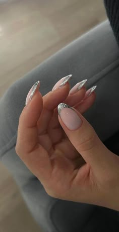 Nails Art Winter, Nails Art Easy, Nails Art Simple, Nail Art 2022, Design Nails Art, Winter Nails Art, Nail Art Winter, Kylie Nails, Nails Arts