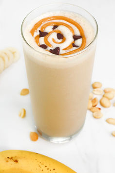 Get ready to blend up a storm with this Peanut Butter Smoothie recipe! Creamy, dreamy, and oh-so-delicious, it's the perfect way to kickstart your day or refuel post-workout. Packed with protein and flavor, it's a win-win! Peanutbutter Smoothie Recipes, Resep Smoothie, Peanut Butter Smoothie