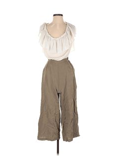 Zara Basic Jumpsuit Size: X-Small Dresses - used. 50% Viscose, 50% Ramie | Zara Basic Jumpsuit: Ivory Jumpsuits - Size X-Small Zara Basic, Small Dress, Jumpsuit Dress, Zara, Women Handbags, Jumpsuit, Womens Dresses, Dresses, Clothes