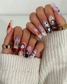 Jack and Sally 🖤 Character Nails, Disney Acrylic Nails, Aqua Nails, Pretty Nail Art Designs