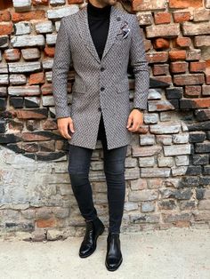 Classic Houndstooth Suits For Winter, Classic Winter Houndstooth Suit, Business Wool Coat With Herringbone Pattern, Casual Winter Office Suits, Winter Houndstooth Suits With Notch Lapel, Gray Suit With Suit Collar For Winter, Black Herringbone Outerwear For Business, Gray Winter Suits, Semi-formal Winter Suits With Herringbone Pattern