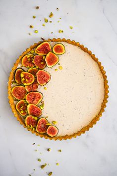 an image of a pie with figs on it