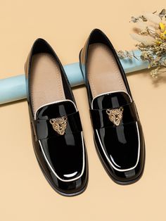 Preto Elegante Collar   Simples Mocassins Embellished Luxury Formal Loafers With Rhinestones, Black Patent Leather Elegant Loafers, Elegant Square Toe Loafers With Metal Feet, Elegant Black Glossy Loafers, Black Rhinestone Slip-on Loafers, Leopard Decor, Black Patent Leather Loafers, Womens Black Flats, Mary Jane Shoes Flat