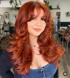 An Iconic 90s Layered Hair Is Making A Major Comeback In 2024 Ginger Hair With Bangs, Cheveux Oranges, Haircuts For Long Hair With Layers, Lace Fronts, Ginger Hair Color, Hair Idea, Long Red Hair, Auburn Hair