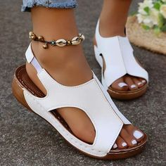 Cool Slippers, Strap Sandals Flat, Orthopedic Sandals, Casual Wedges, Summer Wedges, Orthopedic Shoes, Sandals Flat, Sandal Platform, Chunky Heels Sandals