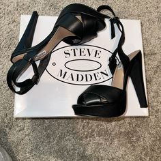 Steve Madden Black Leather Platform Strappy Pumps Heels Andrea. Never Worn Leather Heels With Sculpted Heel For Date Night, Leather High Heels For Date Night, Trendy Leather Heels For Date Night, Platform Synthetic Heels For Date Night, Pointed Toe Platform Heels For Date Night, Synthetic Platform Heels For Date Night, Leather Heels With 4-inch Heel For Date Night, Platform Heels For Date Night, Leather High Heel Shoes For Night Out