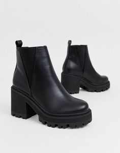 Chunky Chealse Boots, Black Chunky Boots, Galaxy Converse, Chunky Black Boots, Galaxy Vans, Chunky Chelsea Boots, Chunky Ankle Boots, Shoes Chunky, Heeled Chelsea Boots