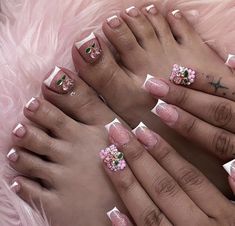 Nail Cam, Pretty Accessories, Cat Scratchers, Quick Weave Hairstyles, Acrylic Set, Cute Tattoos For Women, Nail Sets, Unique Acrylic Nails