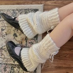 Crochet Leg Warmers Free Pattern, Leg Warmers Crochet Pattern, Leg Warmers Pattern, Oc Board, Crochet Leg Warmers, Crochet Fairy, Crochet Business, Crochet Design Pattern, Crochet Clothing And Accessories