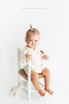 White Studio Photoshoot Family, Toddler Photoshoot Studio, Toddler Studio Photoshoot, Kids Studio Photoshoot, Minimalist Photography Studio, Minimalist Shoot, White Studio Photoshoot, Charity Photography, White Photoshoot