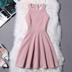 Lindo!! Princess Evening Dress, Halter Prom Dresses, Mini Prom Dresses, Mini Homecoming Dresses, Teen Girl Dresses, Prom Dresses Sleeveless, Short Party Dress, Dress Homecoming, Evening Dresses Short