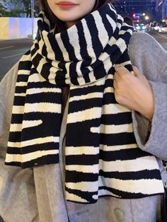 Keep Warm Zebra-Stripe Shawl & Scarf COFFEE-One_size Chanel Iphone Case, Beach Blouse, Warm Shawl, Striped Shawl, Seasons Autumn, Wool Knitting, Winter Typ, Drape Maxi Dress, Leisure Fashion