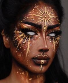 Halloweenský Makeup, Goddess Makeup, Drag Make-up, Creepy Halloween Makeup, Face Art Makeup, Theatrical Makeup, Halloween Makeup Inspiration, Smink Inspiration, Fairy Makeup