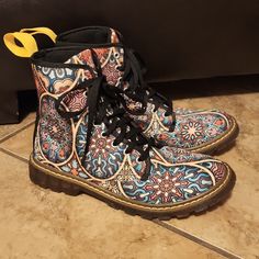 Nwot Custom Women's Canvas Lace Up Boots, Size 9. See Pictures For Condition And Style. Casual Blue Flat Heel Boots, Casual Multicolor Boots With Flat Heel, Casual Multicolor Flat Heel Boots, Multicolor Lace-up Boots With Rubber Sole, Casual Multicolor Closed Toe Boots, See Pictures, Lace Up Boots, Blue Purple, Shoe Laces