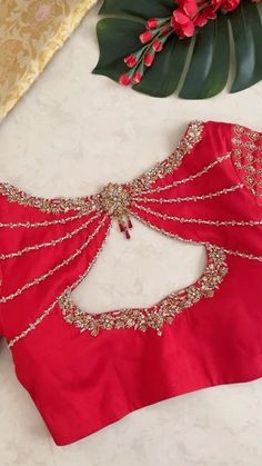 Boat Neck Maggam Work Blouse Designs Latest, Bridal Blouses Designs, Blouse Designs Hand Work, Simple Bridal Blouse Designs, New Model Blouse Designs, Back Blouse Designs, Traditional Blouses, Blouse Back Designs, Work Blouse Designs