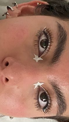 Star Gem Eye Makeup, White Star Inner Corner Makeup, Found Heaven Makeup Conan Gray, Simple Graphic Makeup, Inner Corner Star Eyeliner, White Star Eyeliner, Mitski Makeup, Star Inner Corner Makeup, White Inner Corner Eye Makeup