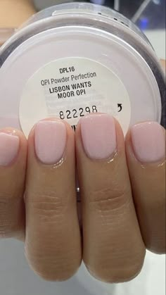 Dip Nail Colors Opi, Europe Summer Nails Short, Gel Nail Ideas Short, Short Classy Nails, Hawaii Nails, Dip Nail Colors, Short Nail Manicure, Toe Nail Color, Cute Short Nails